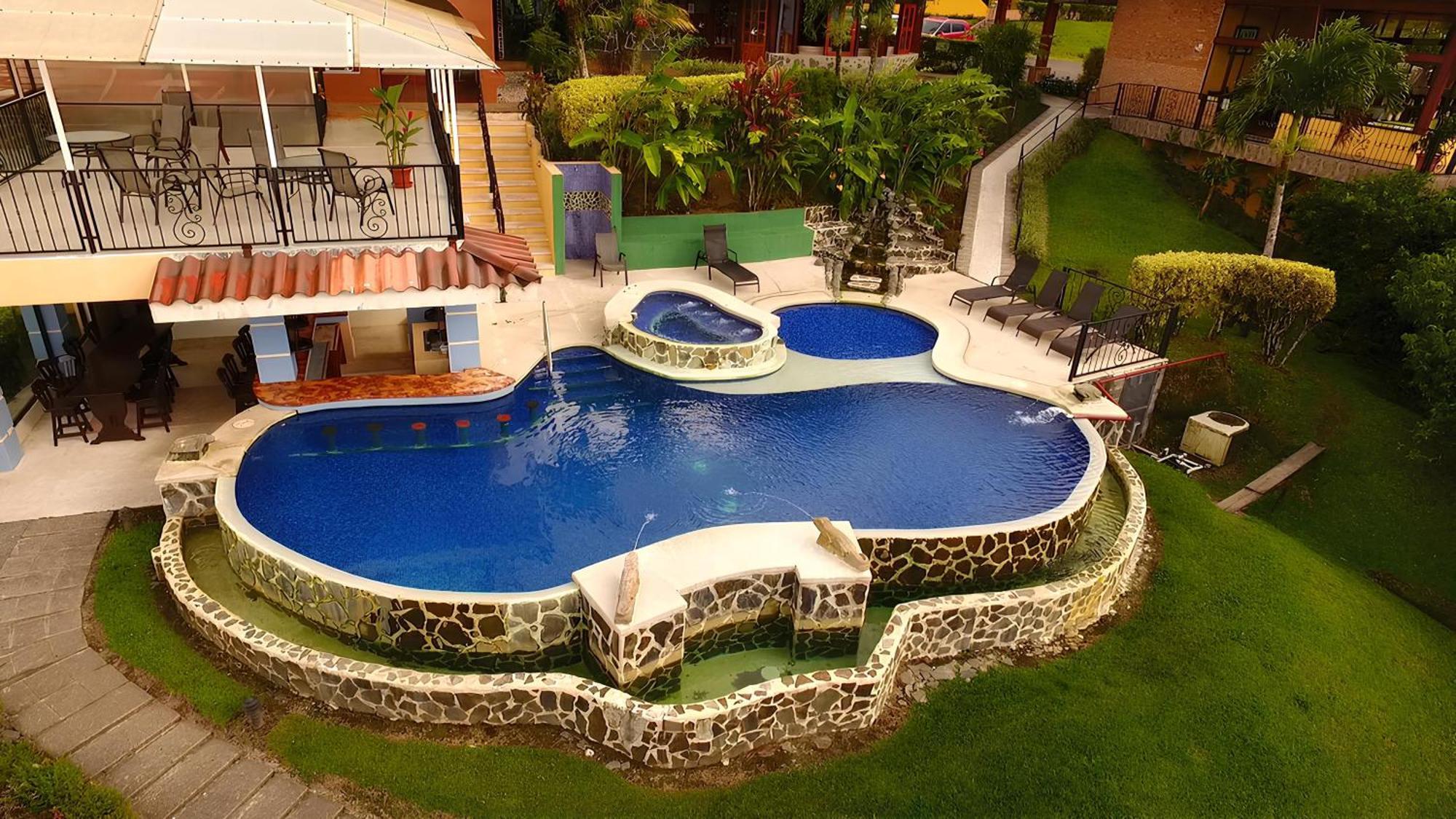Linda Vista