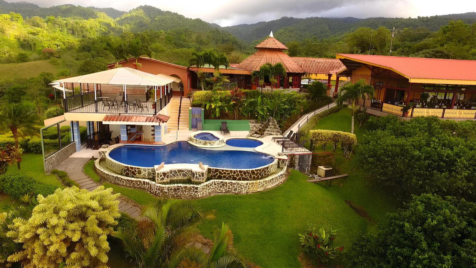 Linda Vista