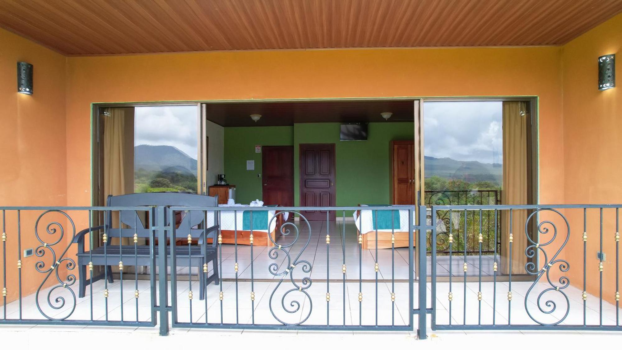 Linda Vista Hotel