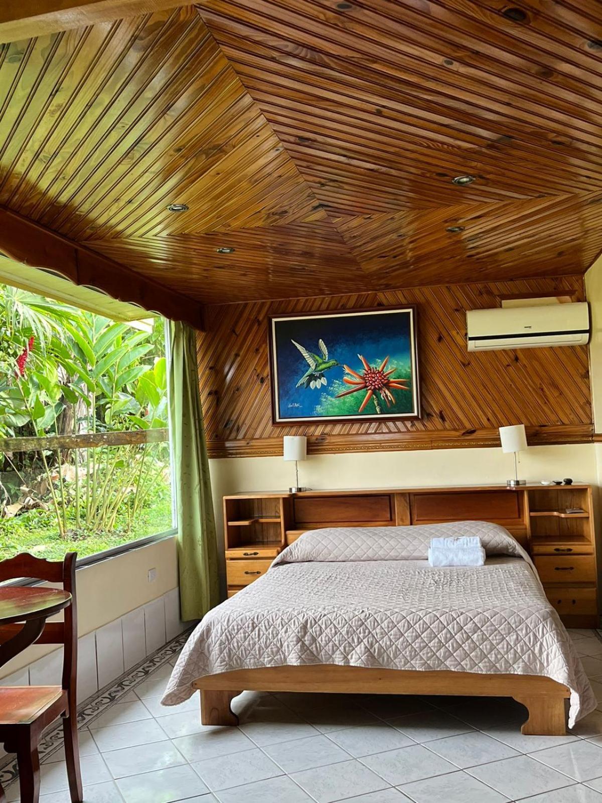 Linda Vista 4* La Fortuna